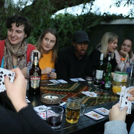 Wanderlust Backpackers Hostel Cape Town Exterior photo
